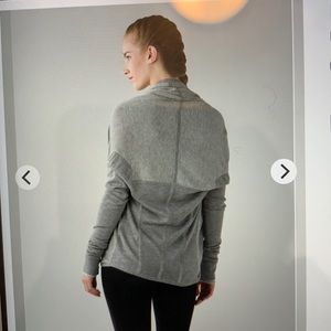 Lululemon Iconic Wrap